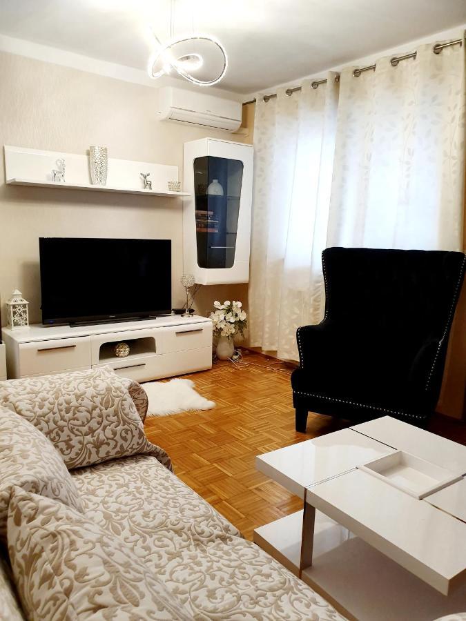 Apartment Zen พูลา ภายนอก รูปภาพ