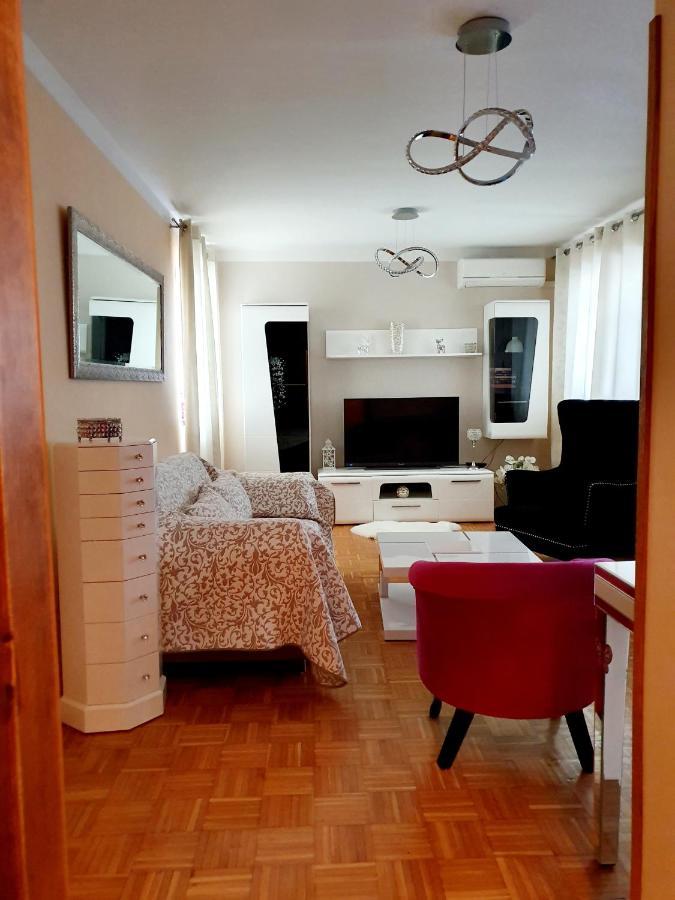 Apartment Zen พูลา ภายนอก รูปภาพ