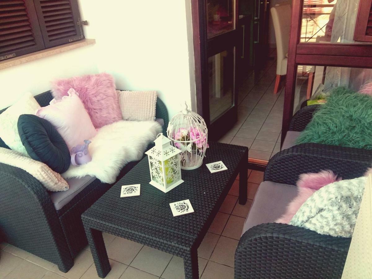 Apartment Zen พูลา ภายนอก รูปภาพ